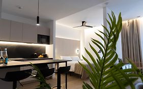 Demetrio By Alma Suites