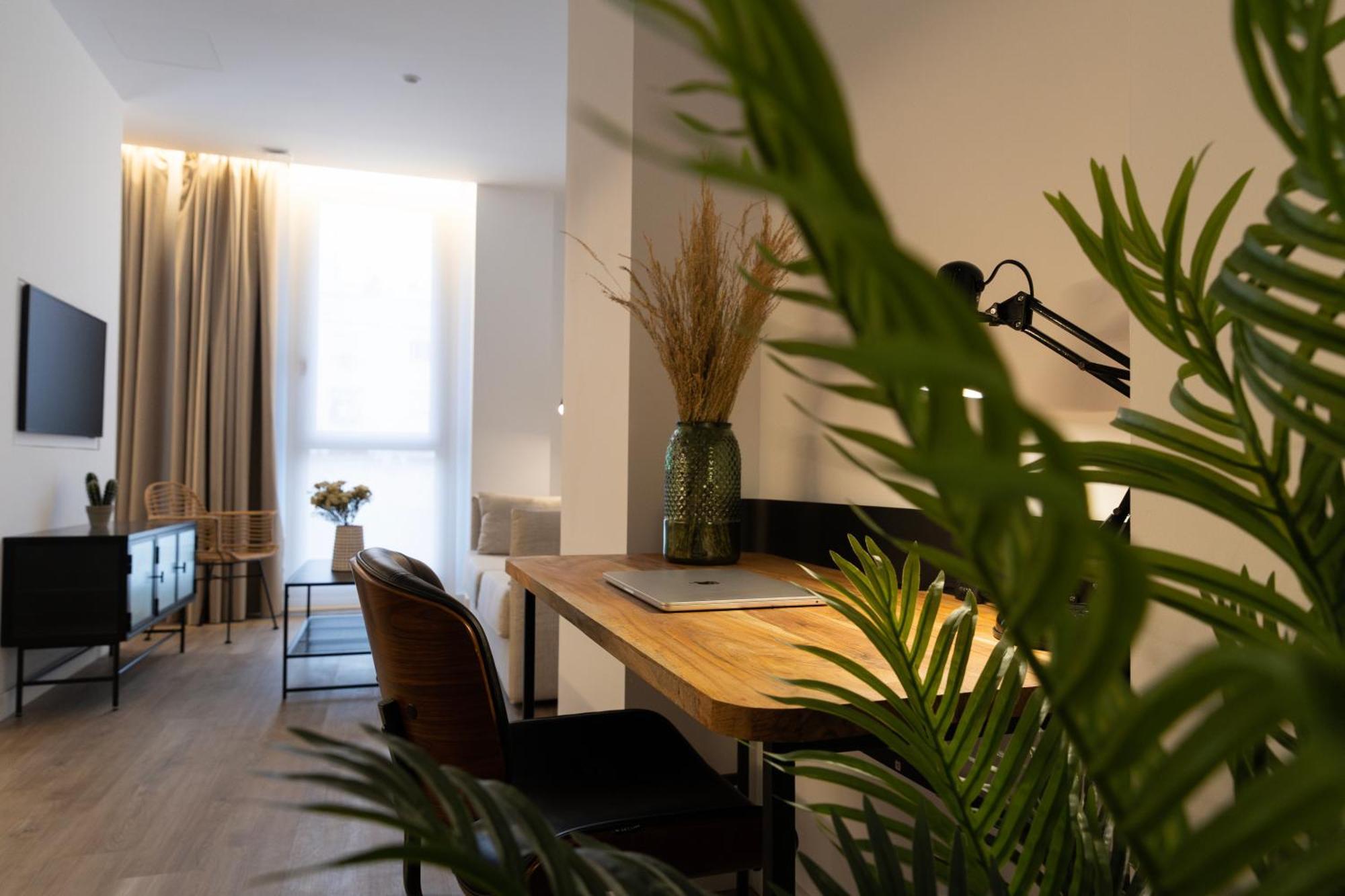 Demetrio By Alma Suites Valencia Exterior foto