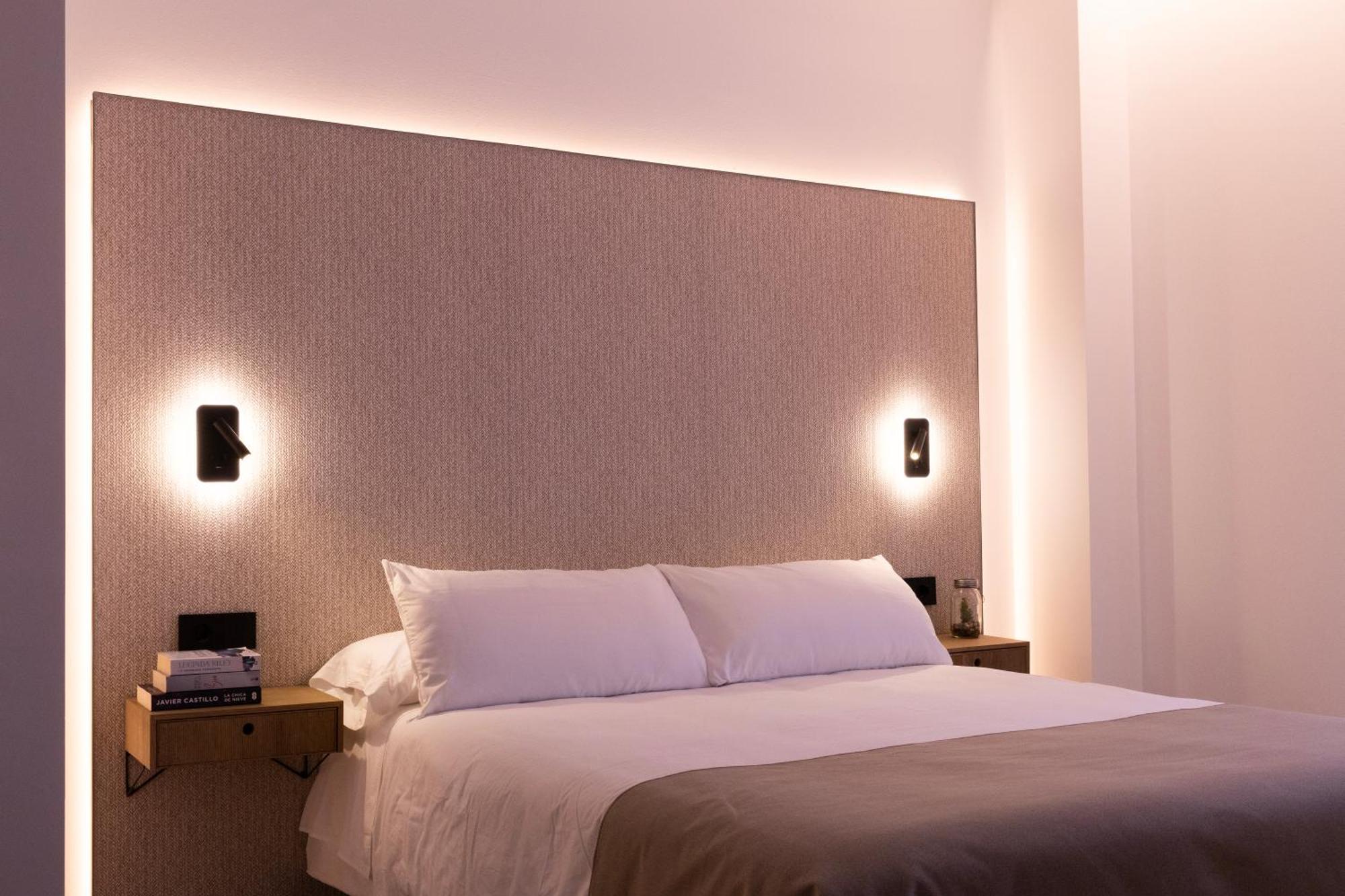 Demetrio By Alma Suites Valencia Exterior foto